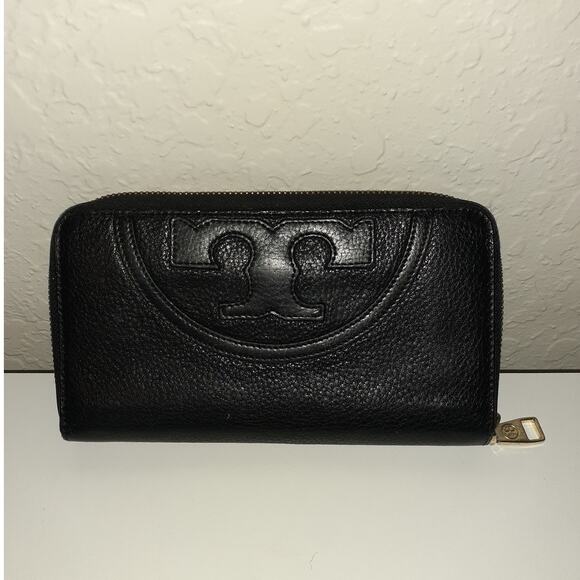 Tory Burch Large Black Leather Zip Around Wallet 8 X 4 Great Condition - Picture 1 of 5